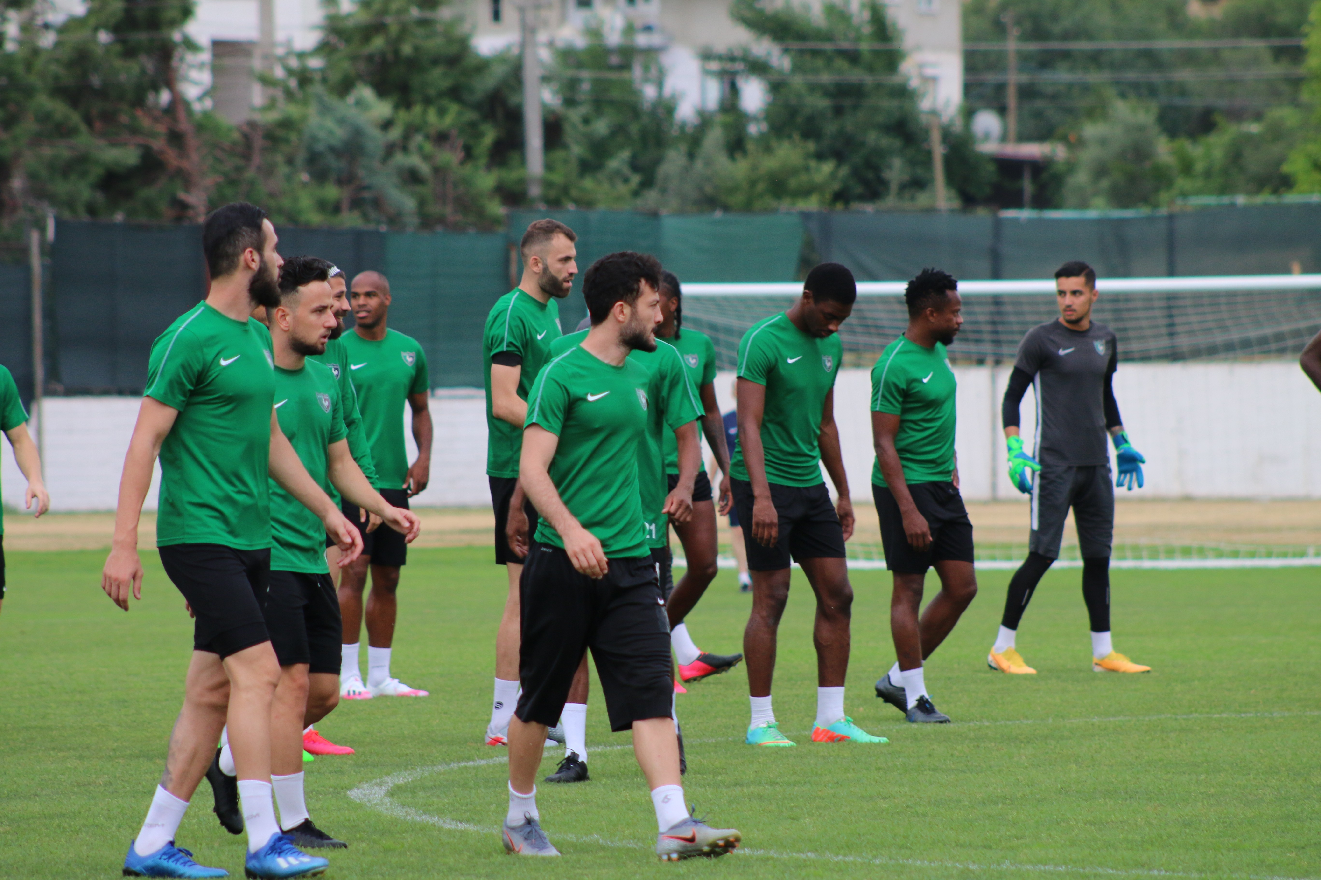 Yukatel Denizlispor, Kappa ile anlaştı.