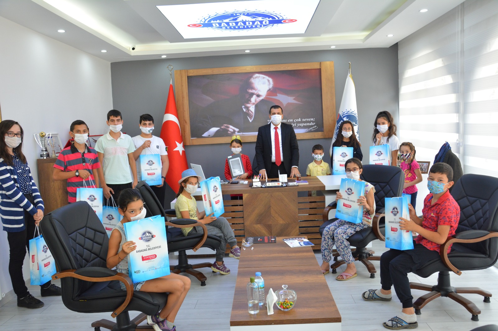 BABADAĞ TABLET DESTEĞİNE DEVAM EDİYOR