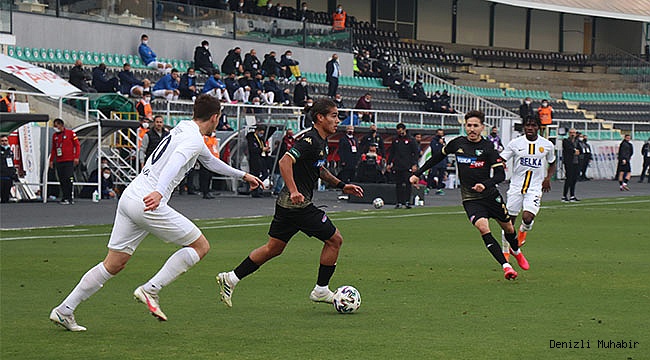 Denizlispor: 0 - Ankaragücü: 2 (İlk yarı)