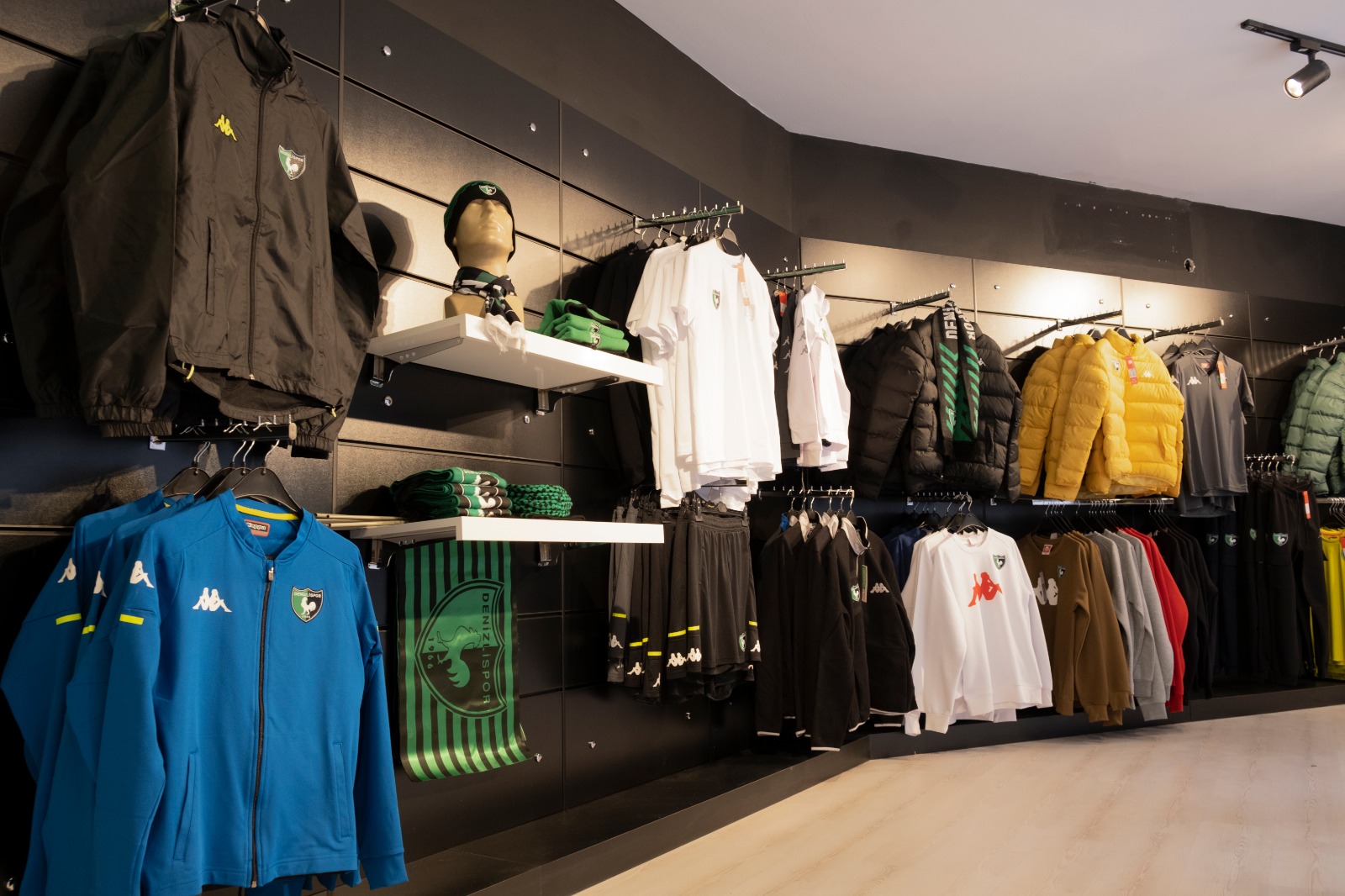 Denizlispor Store yeniden hizmette