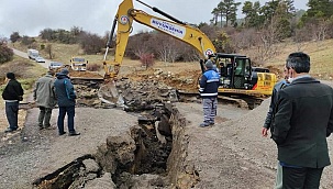 Kapanan yol geçici olarak açıldı