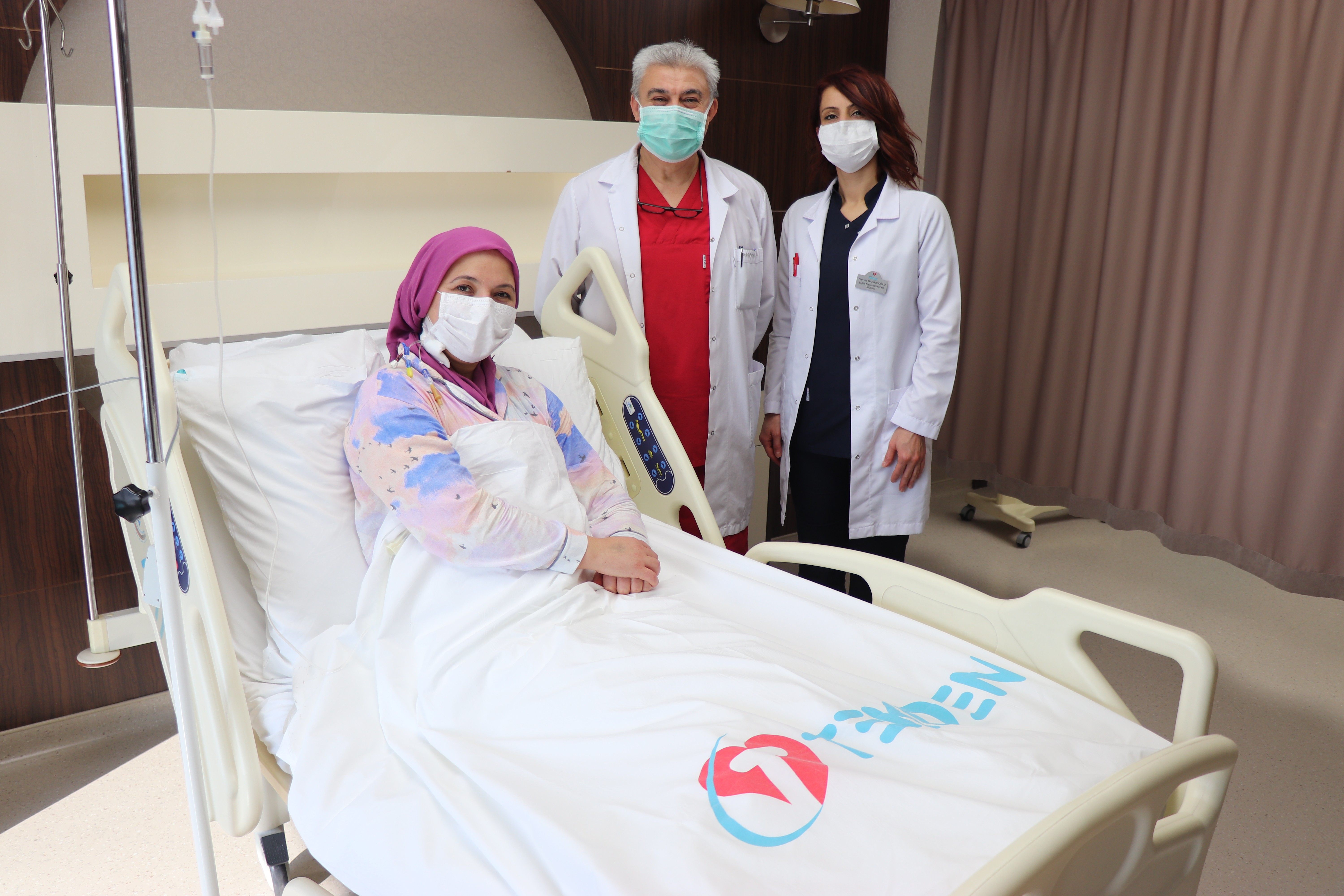 Özel Denizli Tekden Hastanesi korona virüsle başarıyla mücadeleye devam ediyor