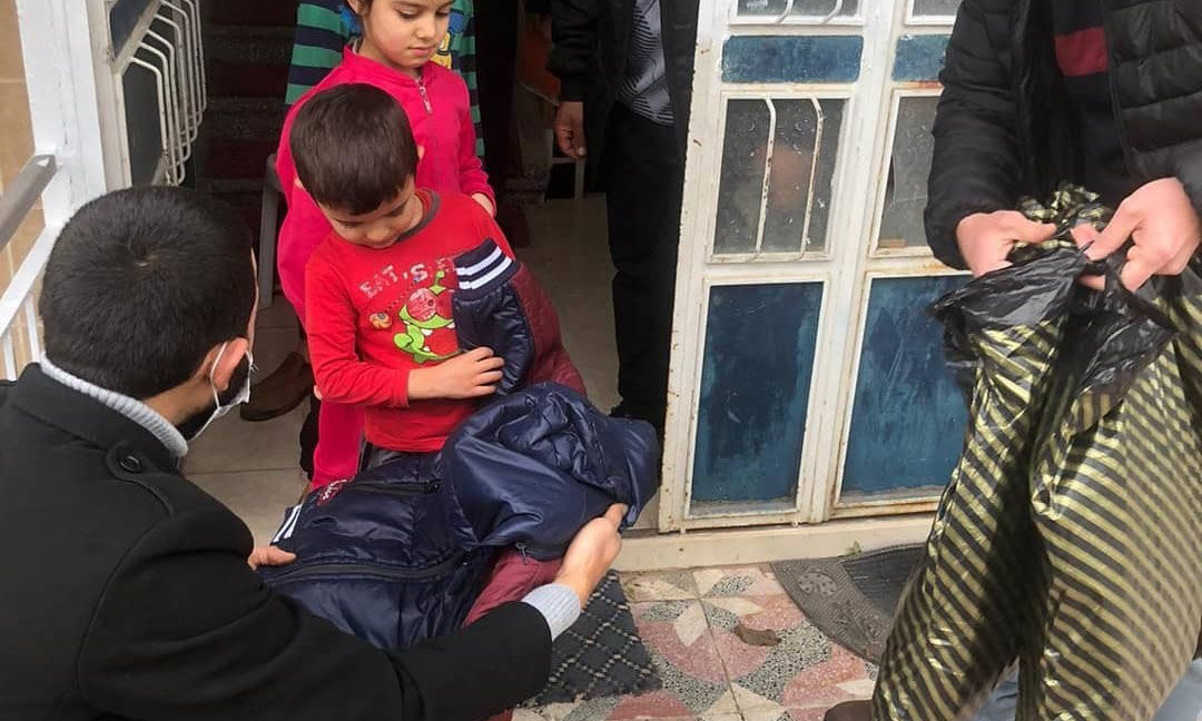 Türkmen çocuklar bu kış üşümeyecek