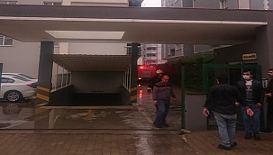 Yedinci kattan düşen kız yaşama tutunamadı