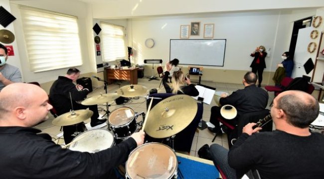 Bursa'da engelsiz online konser