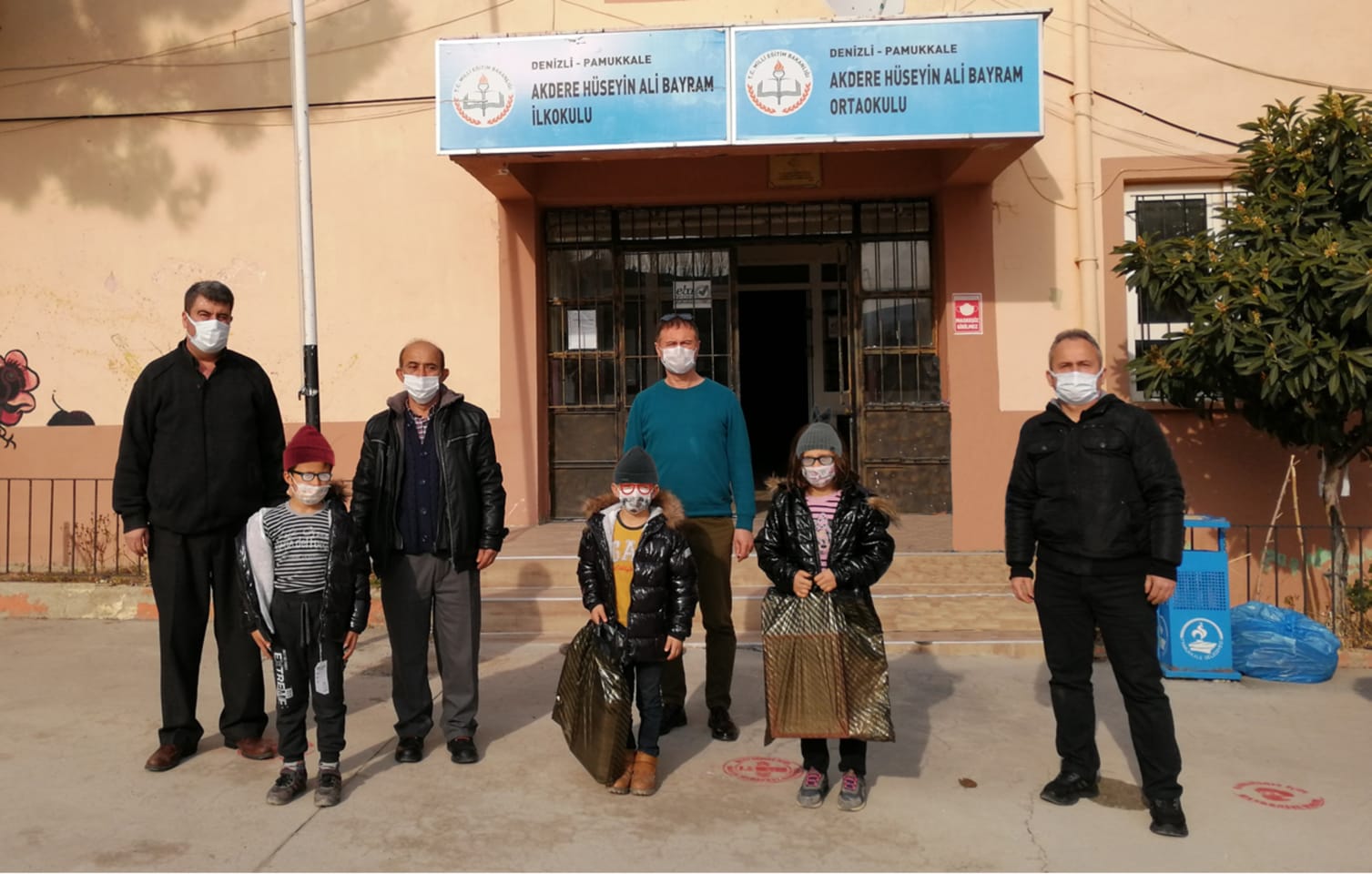 Denizli Paylaşanlar Platformu paylaşmaya devam ediyor