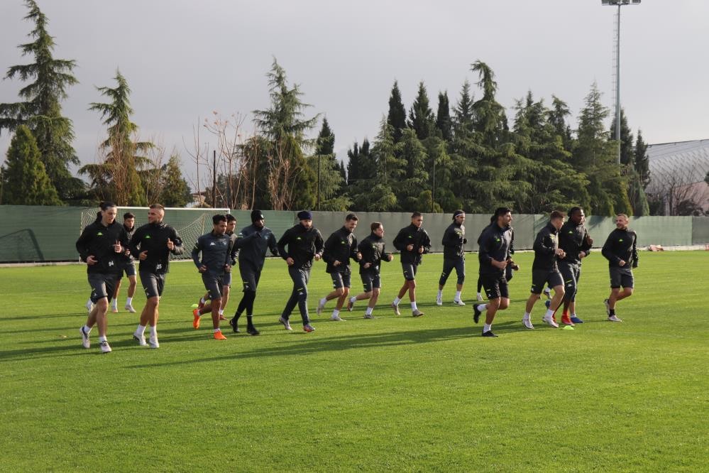 Denizlispor’un 8 haftalık fikstürü belli oldu