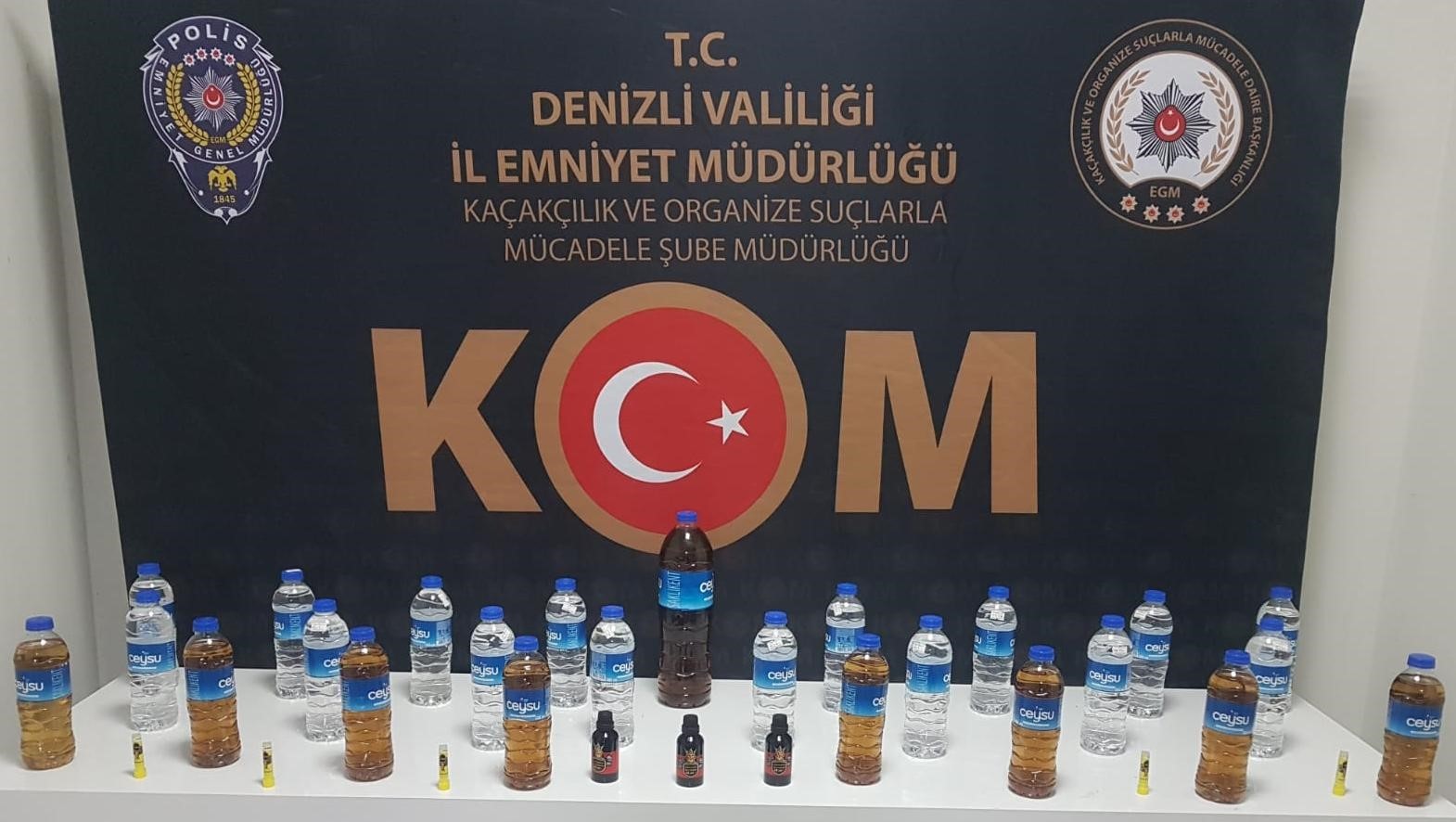 Kaçak alkolleri piyasaya süremeden yakalandı