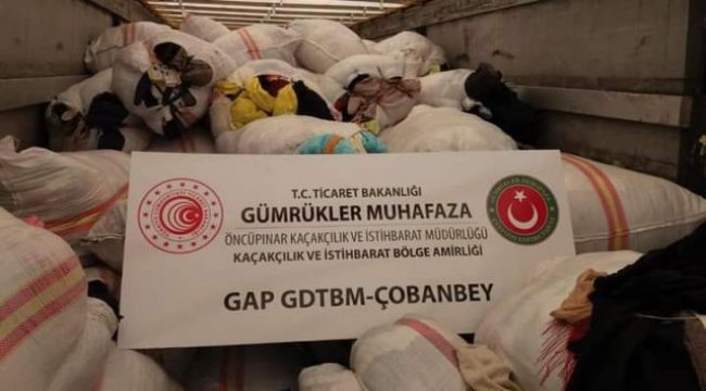 Kilis Çobanbey Gümrük Kapısı'nda kaçak giysiye el konuldu