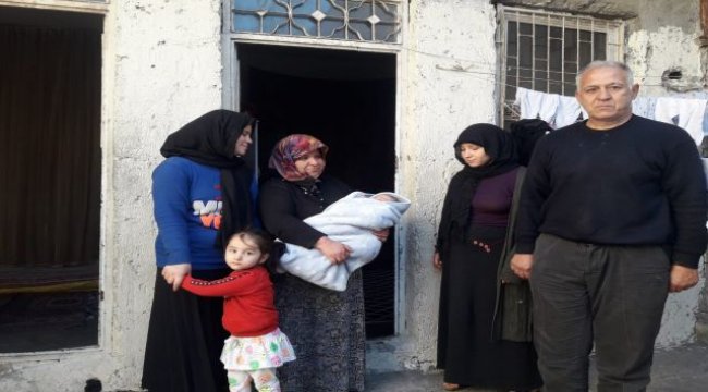 Kilis'te zor durumda olan aile yardım bekliyor