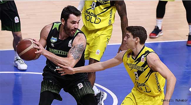 Merkezefendi Basket farka gitti