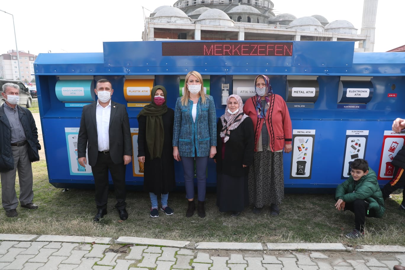 Merkezefendi Belediyesi Mobil Atık Getirme Merkezleri kurdu