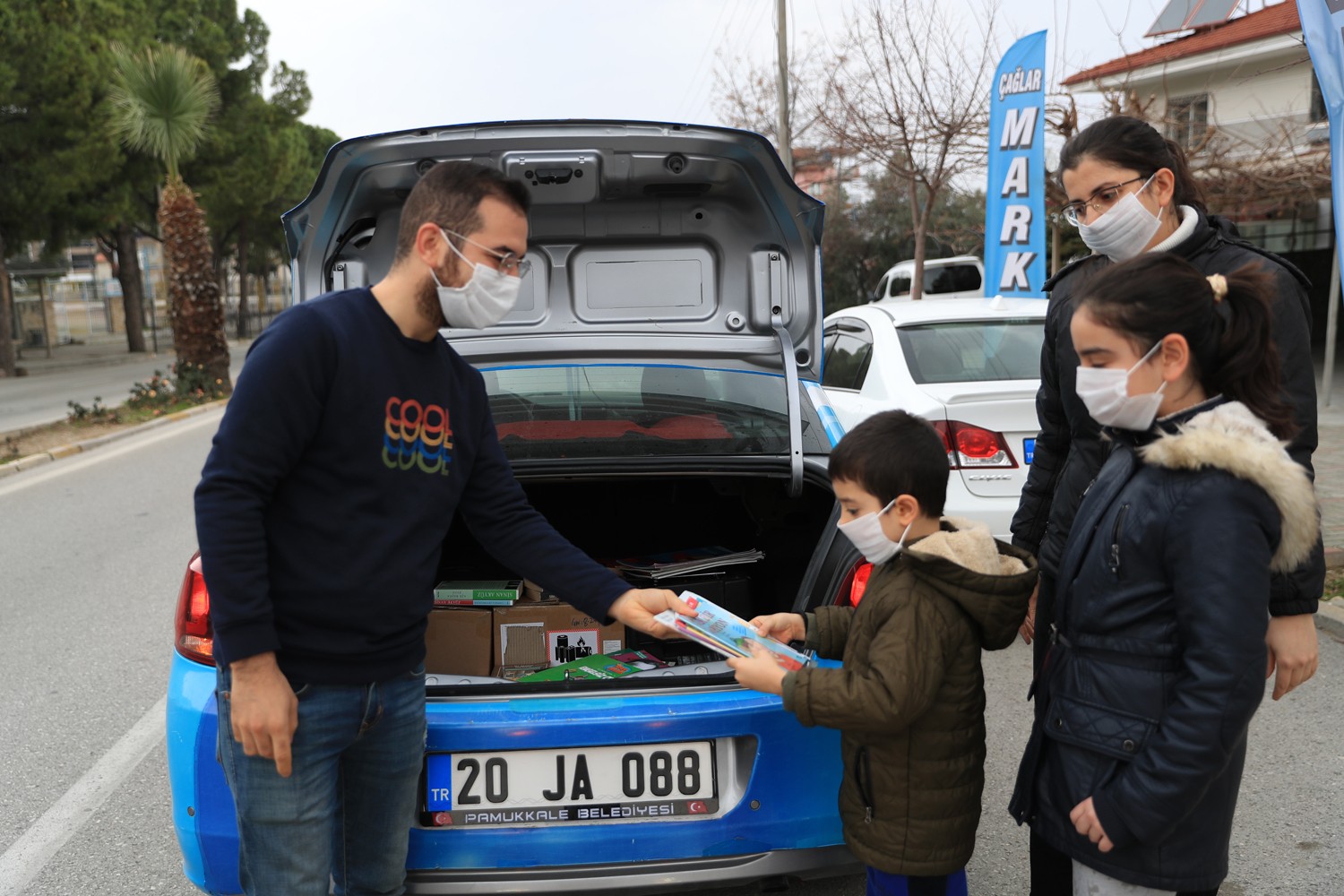 Pamukkale Belediyesi kısıtlamalarda da hizmetlerine devam etti