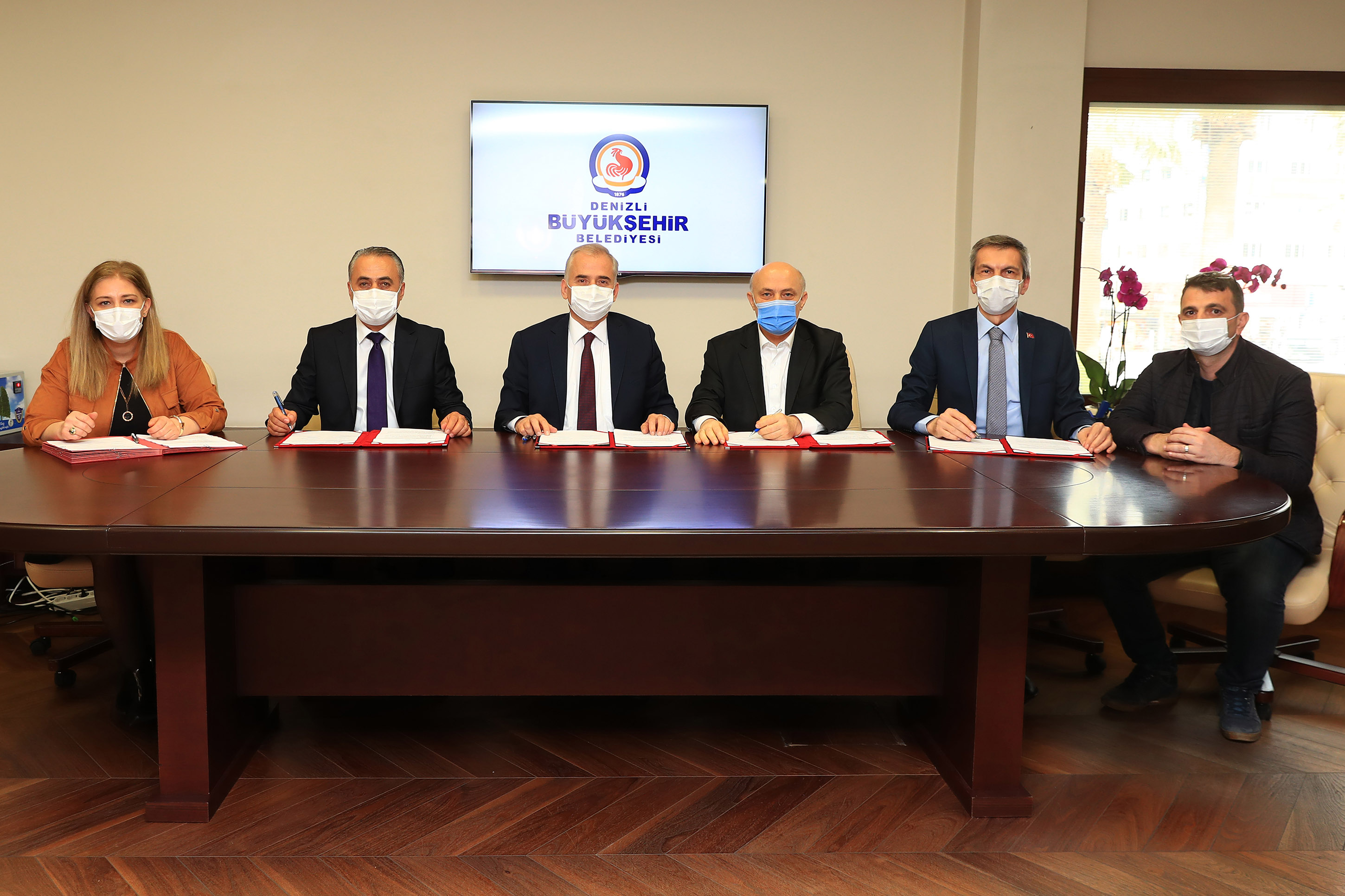 Büyükşehirde toplu sözleşme sevinci