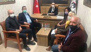İYİ Parti'den kahvecilere ziyaret