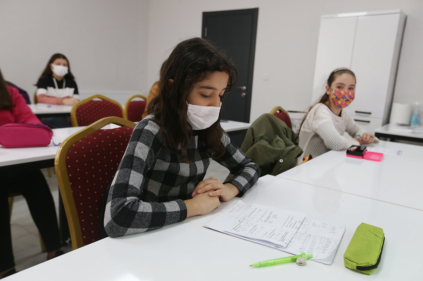 SEVİNDİK VE SÜMER KADIN ÇOCUK YAŞAM  MERKEZLERİ’NDE ÖĞRENCİLERE DESTEK KURSU