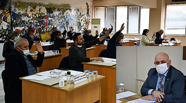 Buldan Belediye Meclisi’nde şehitler için Fatiha okundu