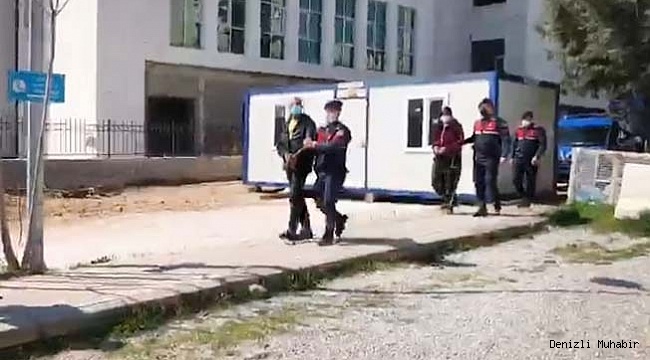 Karı koca 'Hurda topluyoruz' bahanesiyle evleri soydu