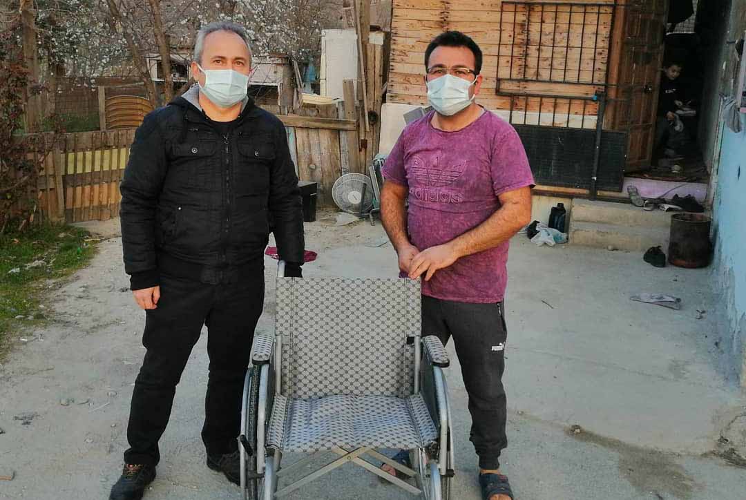 Paylaşanlar Platformu bu kez yaşlı kadına destek oldu