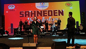Tiyatroculardan "Sahneden Şarkılar"