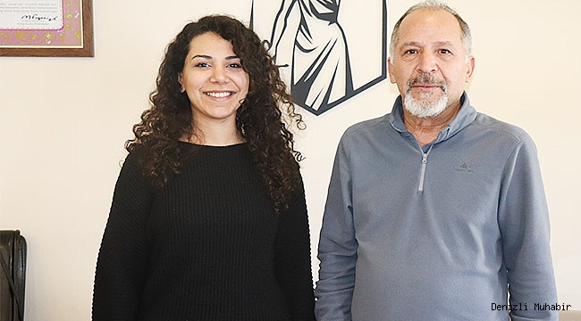Avukatlık ofisinde eski pikaplara can veriyor