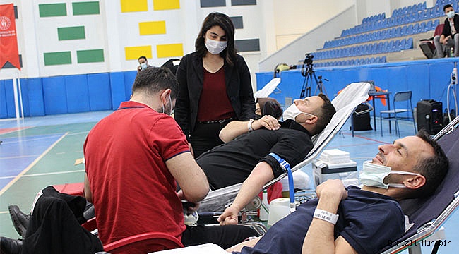 GENÇLİK SPOR’UN KAN BAĞIŞINA YOĞUN İLGİ
