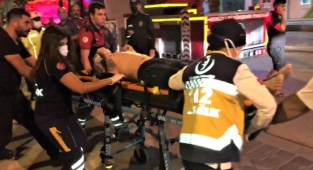 Kendini 4. kattan boşluğa bıraktı  
