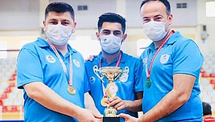 MASA TENİSİNDE PAMUKKALE BELEDİYESİ ŞAMPİYON OLDU