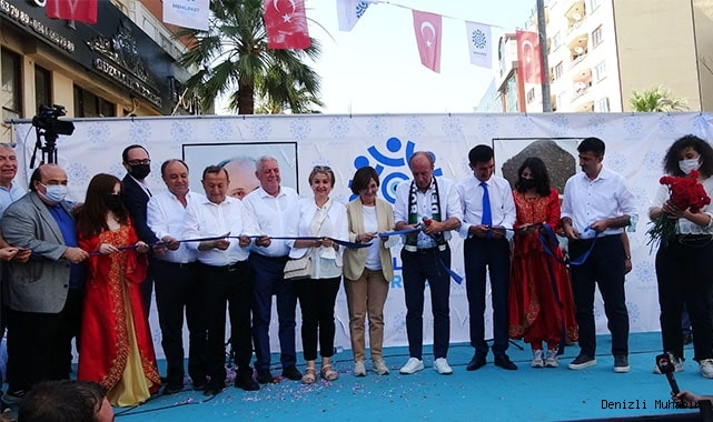 Muharrem İnce, Denizli’de partisinin il başkanlığını açtı