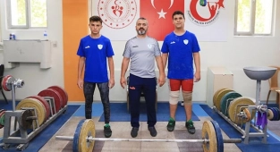 PAMUKKALELİ HALTERCİLER TÜRKİYE ŞAMPİYONASI’NA HAZIR