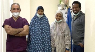 Somali’den geldi şifayı Denizli’de buldu  