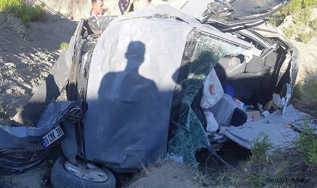 Araçta sıkışan vatandaşı itfaiye kurtardı