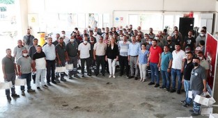 BAŞKAN DOĞAN ÇALIŞMA ARKADAŞLARI İLE BAYRAMLAŞTI