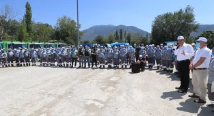 BAŞKAN ÖRKİ PAMUKKALE BELEDİYESİ AİLESİYLE BAYRAMLAŞTI