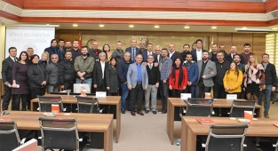 "BAŞTA YEREL YAYINCILAR OLMAK ÜZERE TÜRK BASINI TAKDİRE ŞAYANDIR"