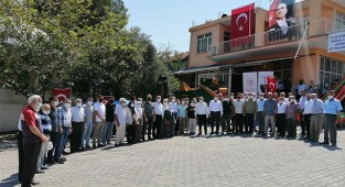 Beylerbeyi çiftçisine yarım milyonluk ekipman desteği