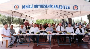 Büyükşehir destekliyor çiftçiler üretiyor
