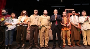 Büyükşehir Tiyatrosu perdelerini açıyor