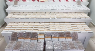 Denizli’de binlerce kaçak tütün ürünü yakalandı