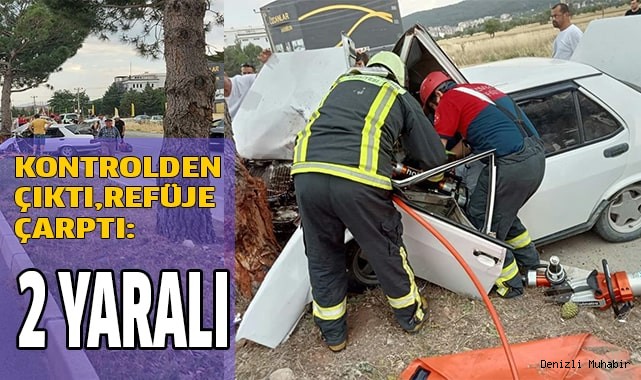 Kontrolden çıkan otomobil refüje çarptı: 2 yaralı