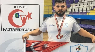 PAMUKKALE BELEDİYESPORLU REKORTMEN HALTERCİYE MİLLİ DAVET