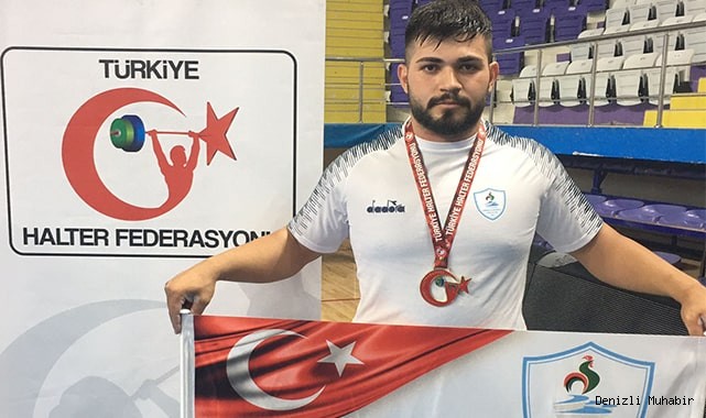 PAMUKKALE BELEDİYESPORLU REKORTMEN HALTERCİYE MİLLİ DAVET