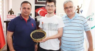 Türkiye birincisi olan genç, başarısının sırrını açıkladı