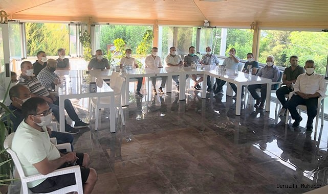 Alabalık üreticileri bir araya geldi