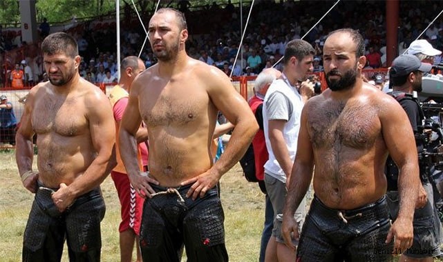 BAŞPEHLİVANLARDAN PAMUKKALE YAĞLI GÜREŞLERİNE DAVET