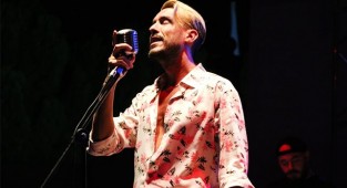 Cem Adrian’dan Denizli'de muhteşem konser