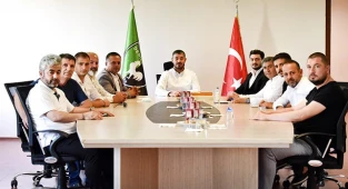 Denizlispor yönetiminde görev dağılımı yapıldı