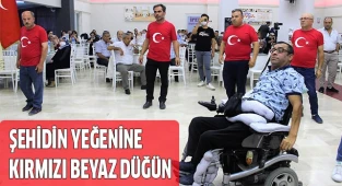 Kırmızı beyaz düğün