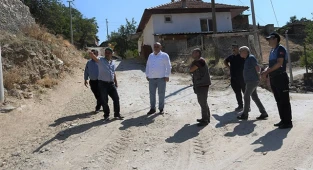 Şevik, Sarımahmutlu Mahallesi’nde vatandaşlarla buluştu