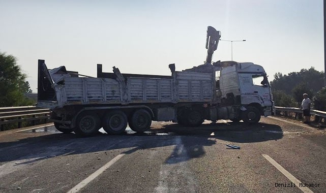 Tır yan yattı,otoban çıkışı trafiğe kapandı